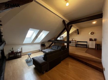 01-2.jpg | Pronájem bytu, 1+kk, 56 m²