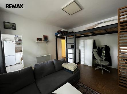 04.jpg | Pronájem bytu, 1+kk, 37 m²