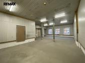 Pronájem - skladovací prostor, 210 m²