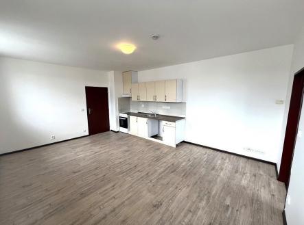 . | Pronájem bytu, 3+kk, 45 m²