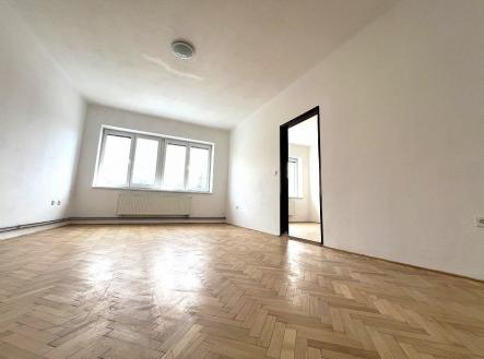 . | Pronájem bytu, 3+kk, 68 m²