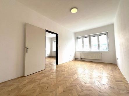 . | Pronájem bytu, 3+kk, 68 m²