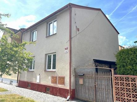 . | Prodej - dům/vila, 185 m²