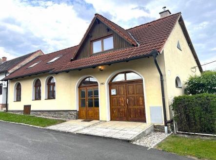 Pronájem bytu, 3+1, 125 m² obrázek