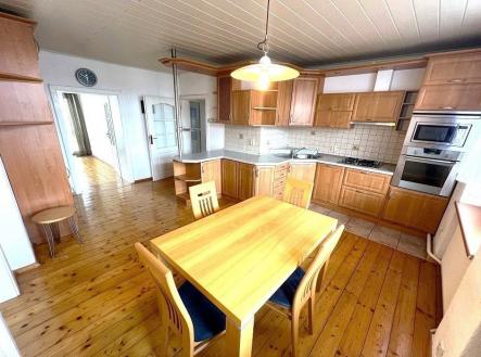 . | Pronájem bytu, 3+1, 125 m²