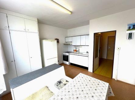 . | Pronájem bytu, 1+1, 38 m²