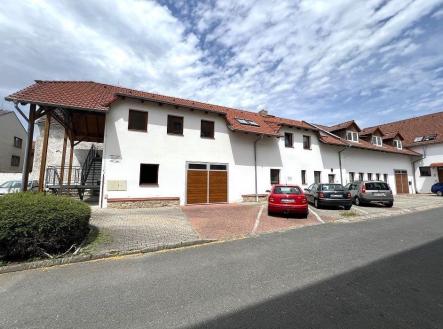 . | Pronájem - komerční objekt, průmyslový areál, 242 m²