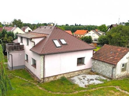 . | Prodej - dům/vila, 255 m²