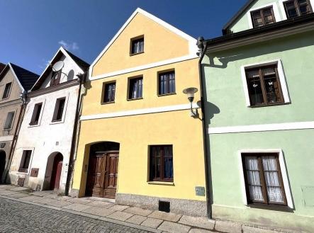 . | Prodej - dům/vila, 215 m²