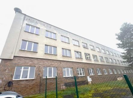 . | Pronájem - skladovací prostor, 105 m²