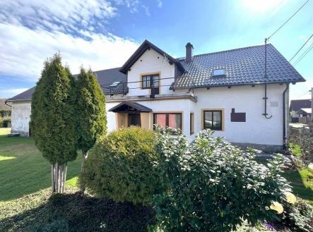 . | Prodej - dům/vila, 295 m²