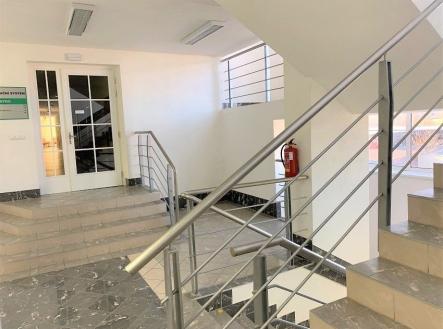 . | Pronájem - kanceláře, 20 m²