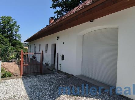 . | Prodej - dům/vila, 145 m²