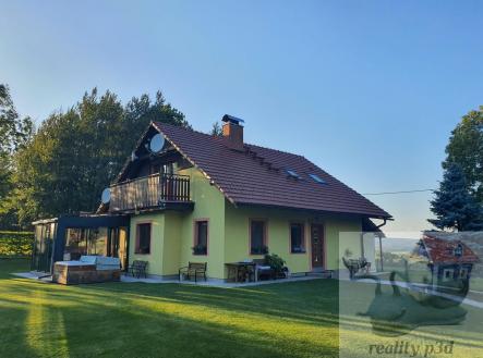 20250921_174916.jpg | Prodej - dům/vila, 172 m²