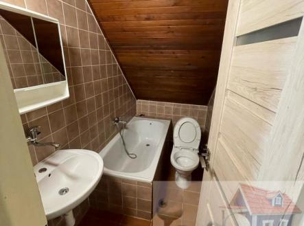 IMG-20250114-WA0016.jpg | Pronájem bytu, 1+kk, 27 m²