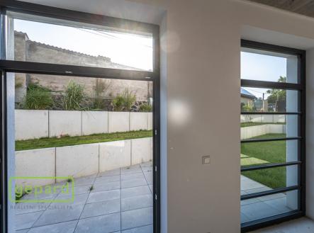 mh7-1553.jpg | Prodej bytu, 2+kk, 62 m²