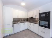 Prodej bytu, 3+kk, 76 m²