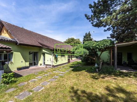 Prodej - dům/vila, 180 m² obrázek