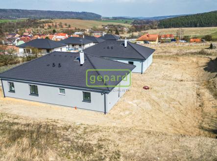 dji-fly-20250305-032718-157-1742927819244-photo-1.jpg | Prodej - dům/vila, 118 m²