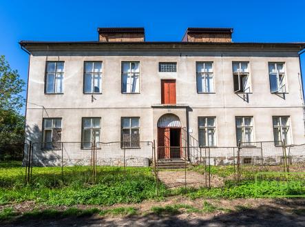 2.jpg | Prodej - nájemní dům, 539 m²