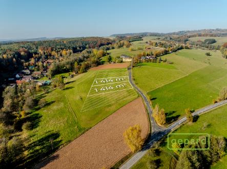 dji-0853-hrd-2025-parcely-druhedve-text.jpg | Prodej - pozemek pro bydlení, 1 414 m²