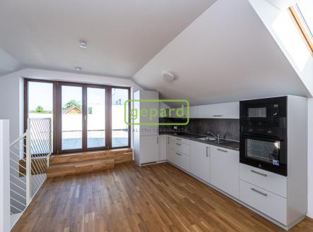 mh7-4743.jpg | Prodej bytu, 2+kk, 130 m²