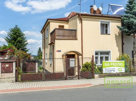pohled z ulice | Prodej - dům/vila, 98 m²