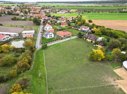 Prodej - pozemek pro bydlení, 1 944 m² obrázek