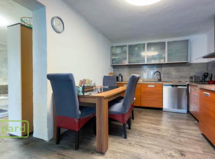 kuchyne.jpg | Prodej - dům/vila, 130 m²