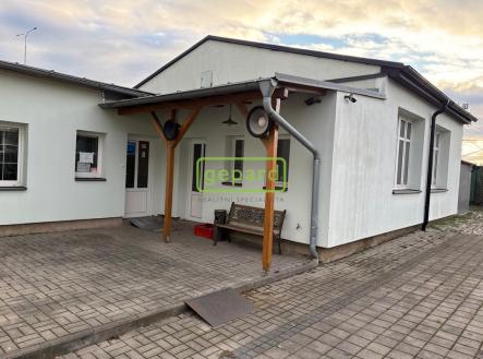 19.jpg | Pronájem - skladovací prostor, 260 m²