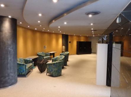 p5292783.jpg | Pronájem - kanceláře, 400 m²