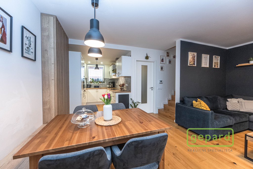 Kuchyně s jídelní částí