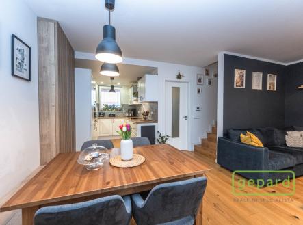 Kuchyně s jídelní částí | Prodej - dům/vila, 101 m²