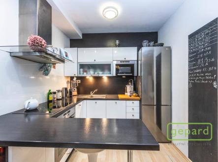 mh7-8960.jpg | Pronájem bytu, 2+kk, 62 m²