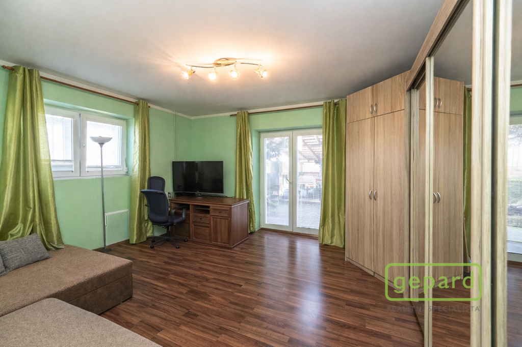 Obývací pokoj v přízemí