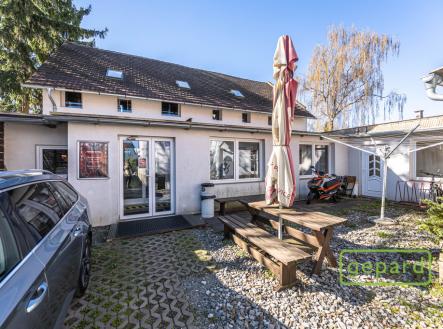 Pohled na budovu fitcentra | Prodej - jiné, 569 m²