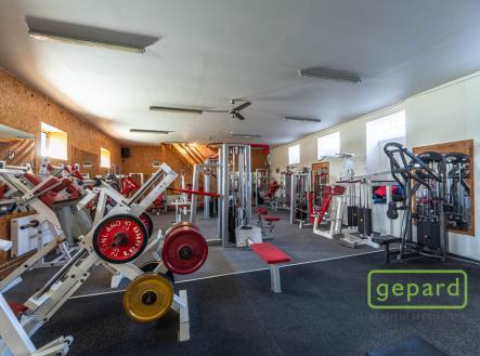 Fitcentrum: přízemí | Prodej - jiné, 569 m²