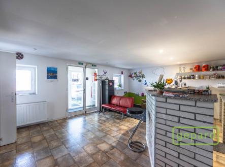 Fitcentrum: vstupní prostor | Prodej - jiné, 569 m²