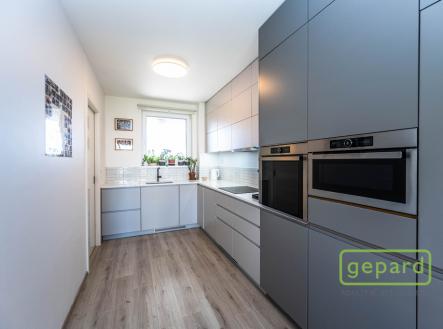 Kuchyně | Prodej - dům/vila, 100 m²