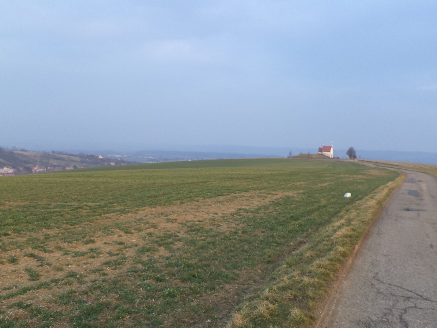 Pozemky  o velikosti 6891m2, Uherské Hradiště, podíl 1/2