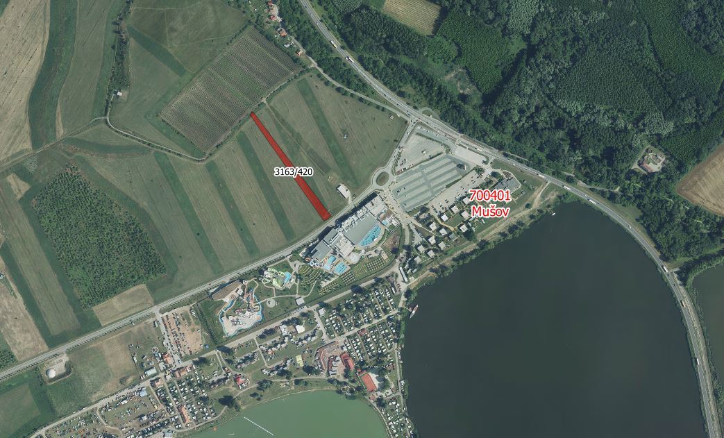 Pozemek o velikosti 4259m2, Pasohlávky