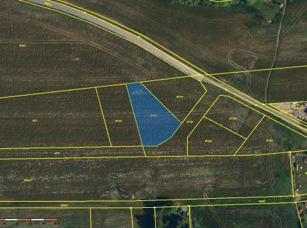 Prodej - pozemek, zemědělská půda, 1 127 m²