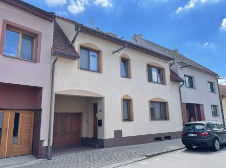 Prodej - dům/vila, 218 m²