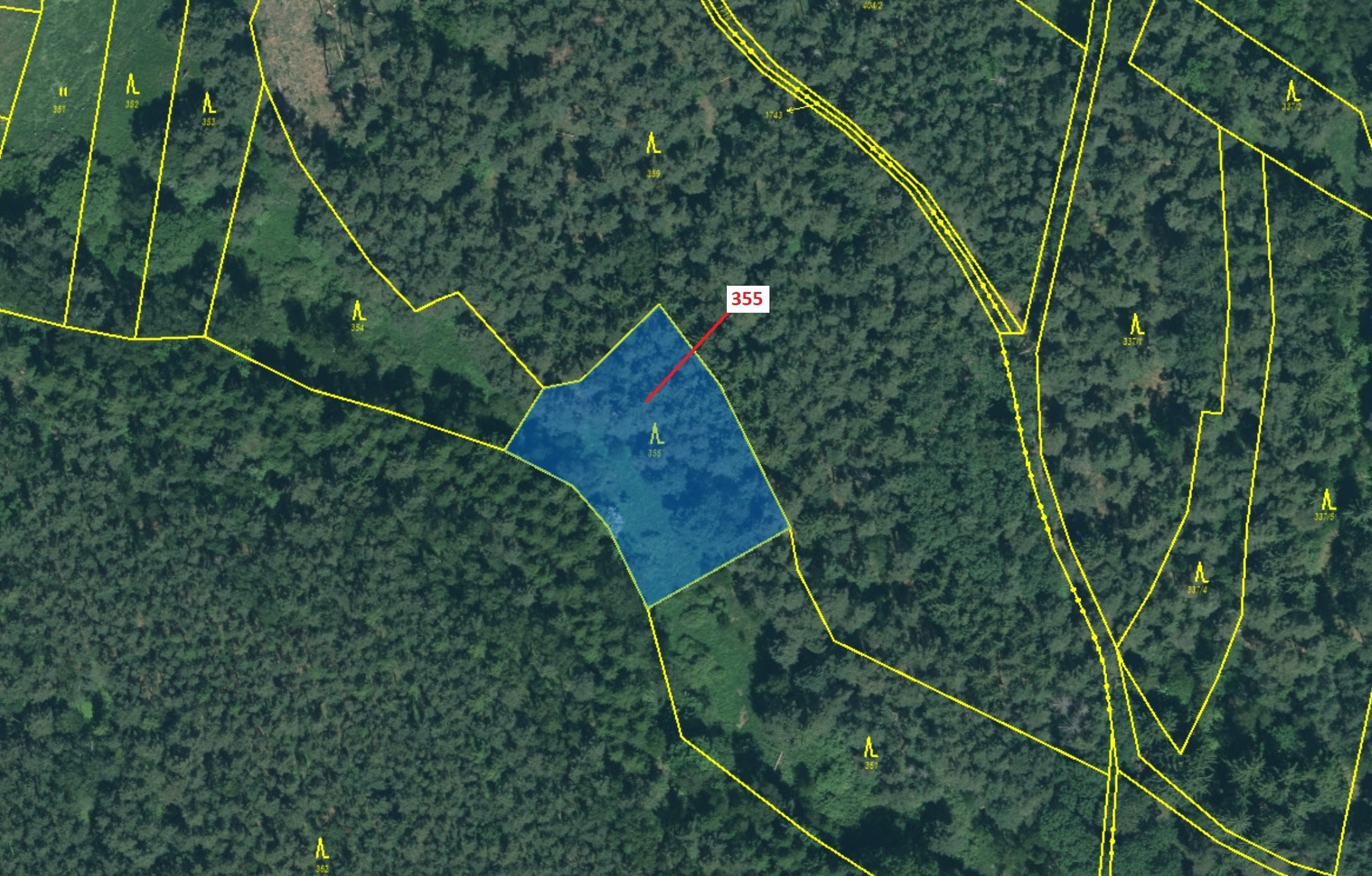 Lesní pozemek o výměře 1 924 m2, podíl 1/1, k.ú. Podbořánky, okres Rakovník