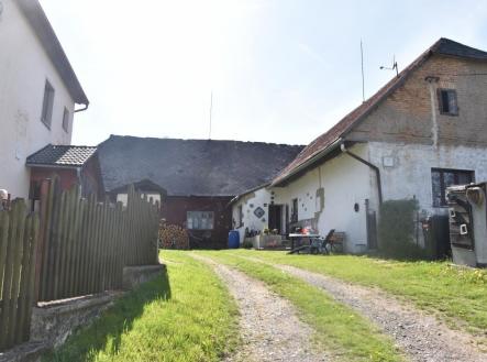 Prodej - dům/vila, 402 m²