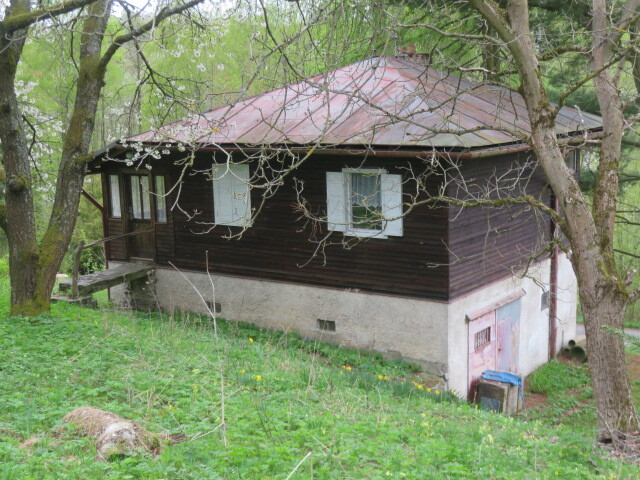 Dražba rodinné rekreace s pozemky v obci Tvrdkov, okr. Bruntál