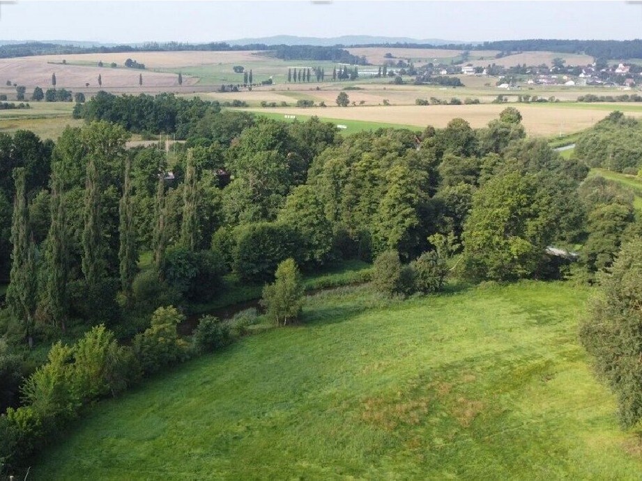 Pozemek o velikosti 1315m2, Heřmaň