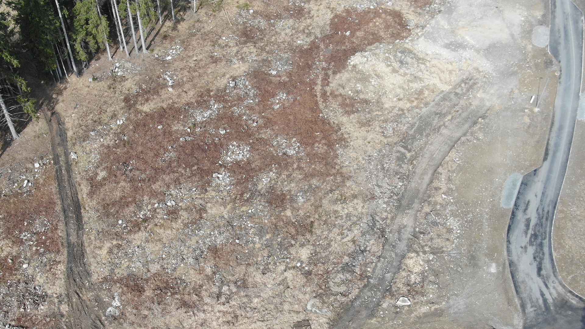 Pozemky o velikosti 2570m2, Loučovice, opakovaná dražba