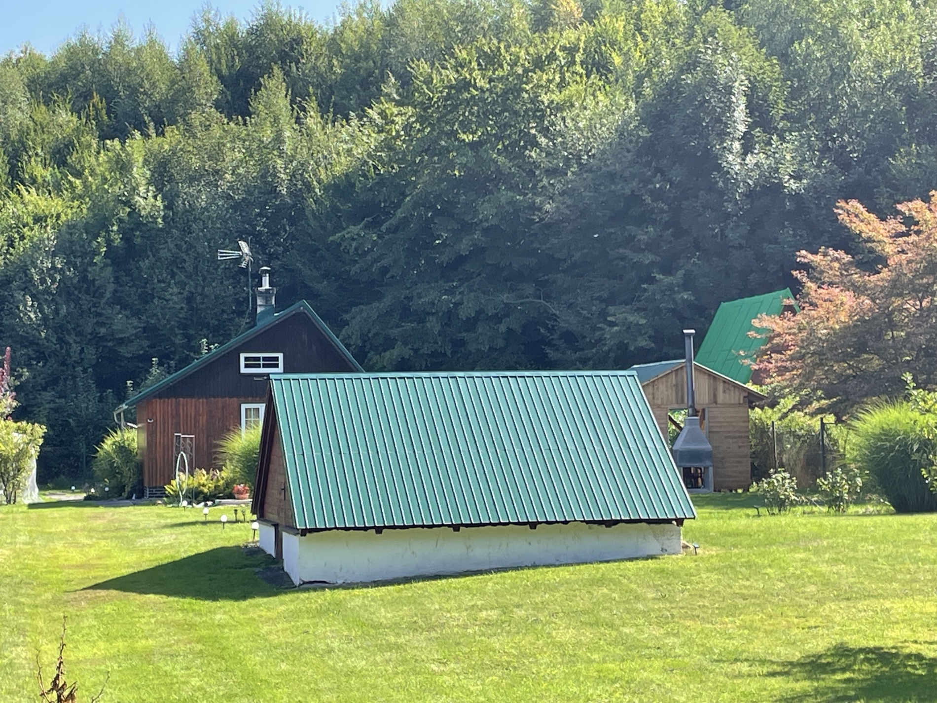 1/2 Rekreační chaty a zahrady, LV 1400 v obci Frýdlant nad Ostravicí, okres Frýdek-Místek