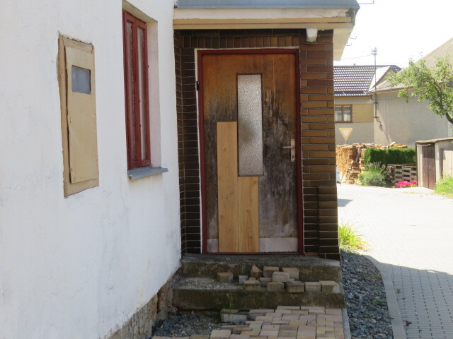 Rodinný dům se zahradou o velikosti 29m2, Luká, podíl 1/6